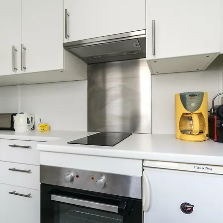 Apartman Cmg Nazareth/ Republique Xiv Párizs