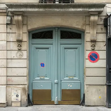 Cmg Nazareth/ Republique Xiv Apartman